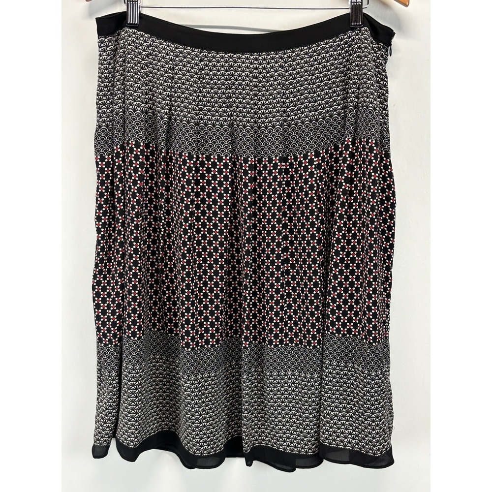 Talbots Pleated Flowy Skirt Sz 14 Knee Length Black White Red VGUC